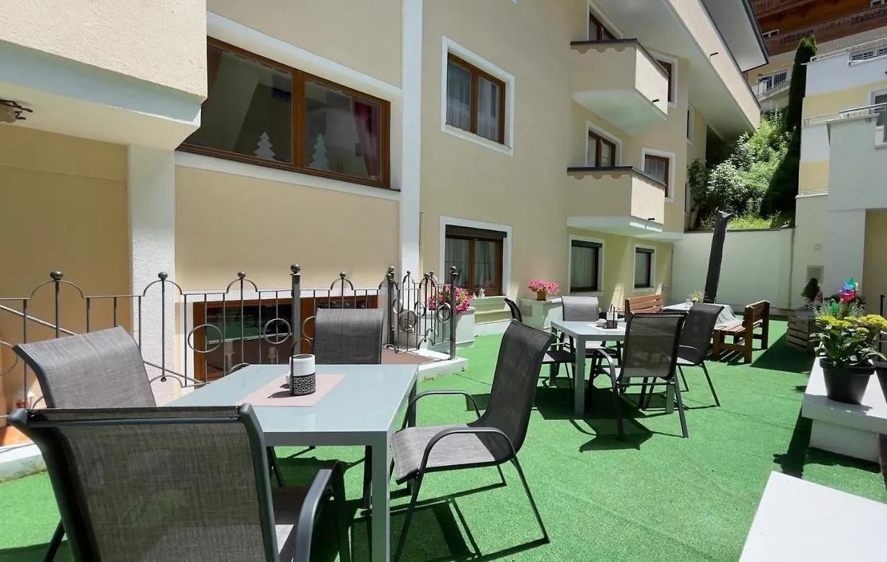 Hotel Garni Chasa Sulai Ischgl Austria